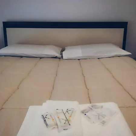 Nicolhouse * Μπάρι