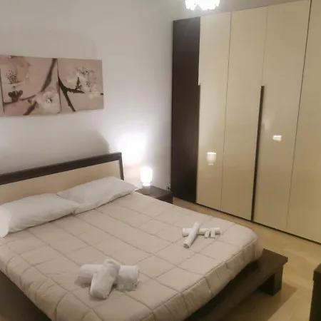 Nicolhouse 아파트 *